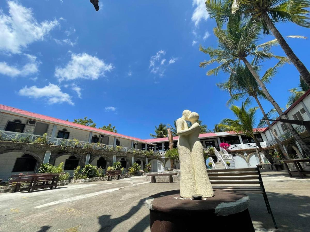 Sunbloom Beachfront Hotel And Restaurant Zambales Sinabacan Exterior foto